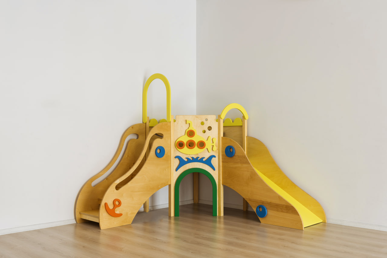 Indoor playground equipment 